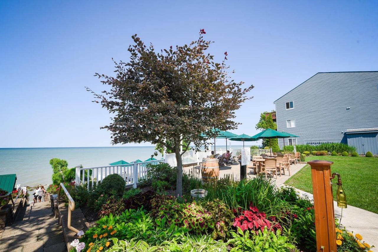 The Lakehouse Inn Geneva Екстериор снимка